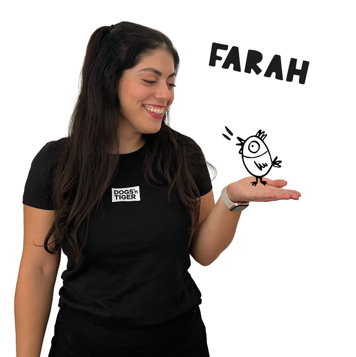 Foto von Farah mit schwarzem Shirt mit Dogs'n Tiger Logo